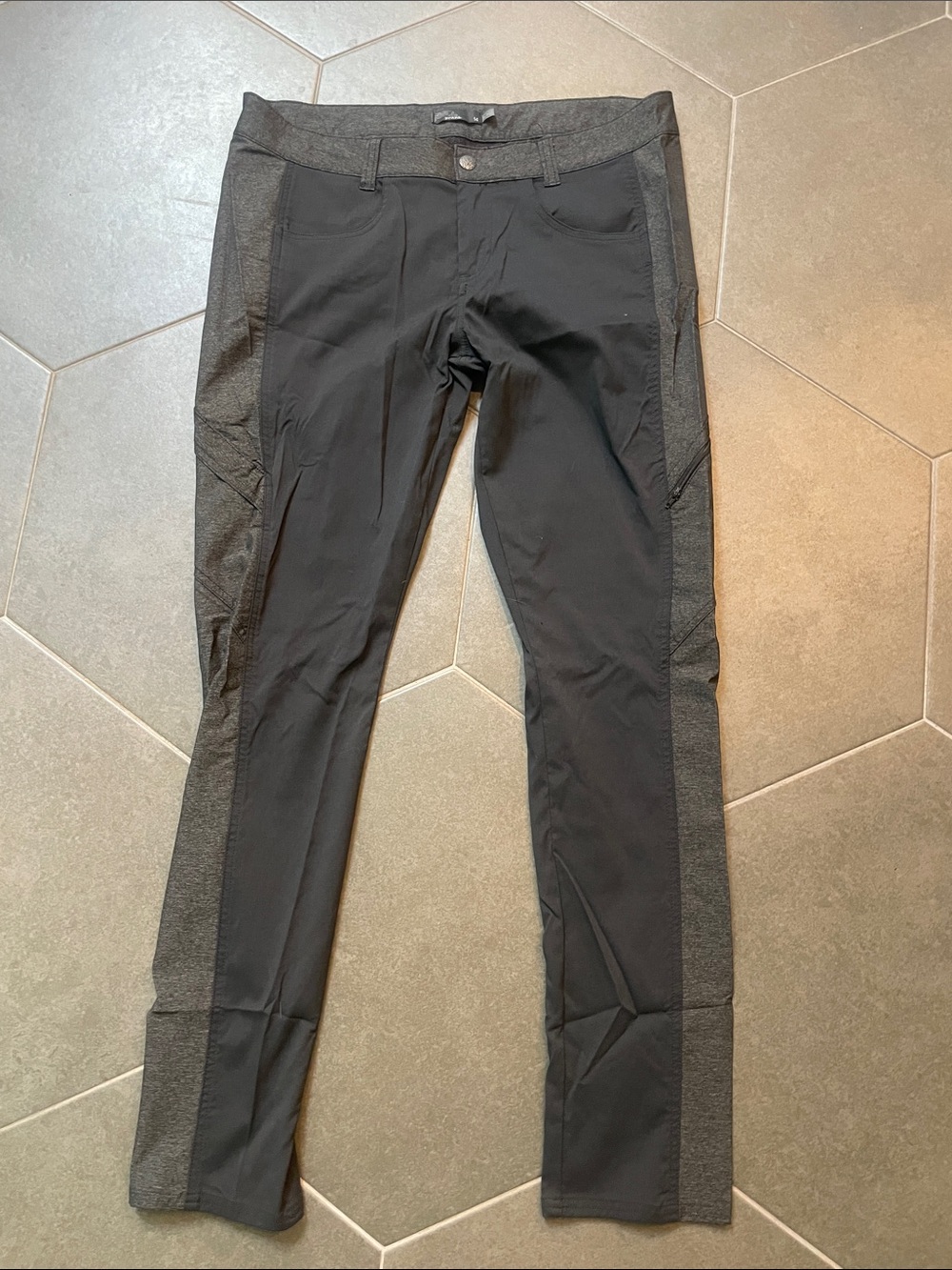 Prana Women’s Black & Grey Performance Pants 14